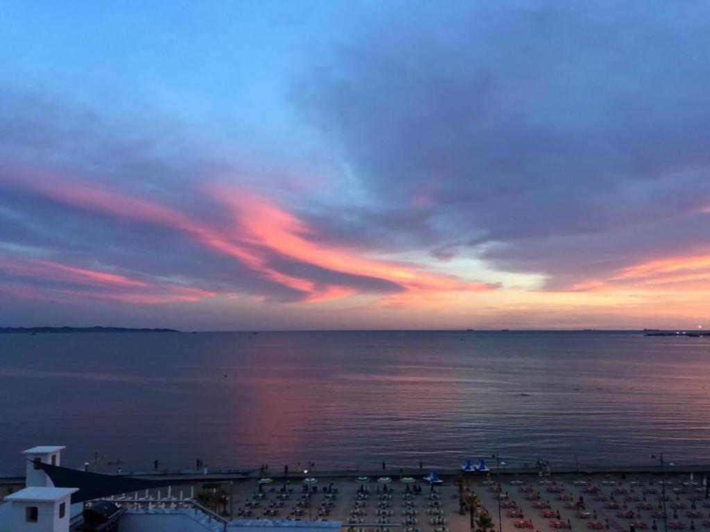 H&G Seaview Apartments Драч Екстериор снимка