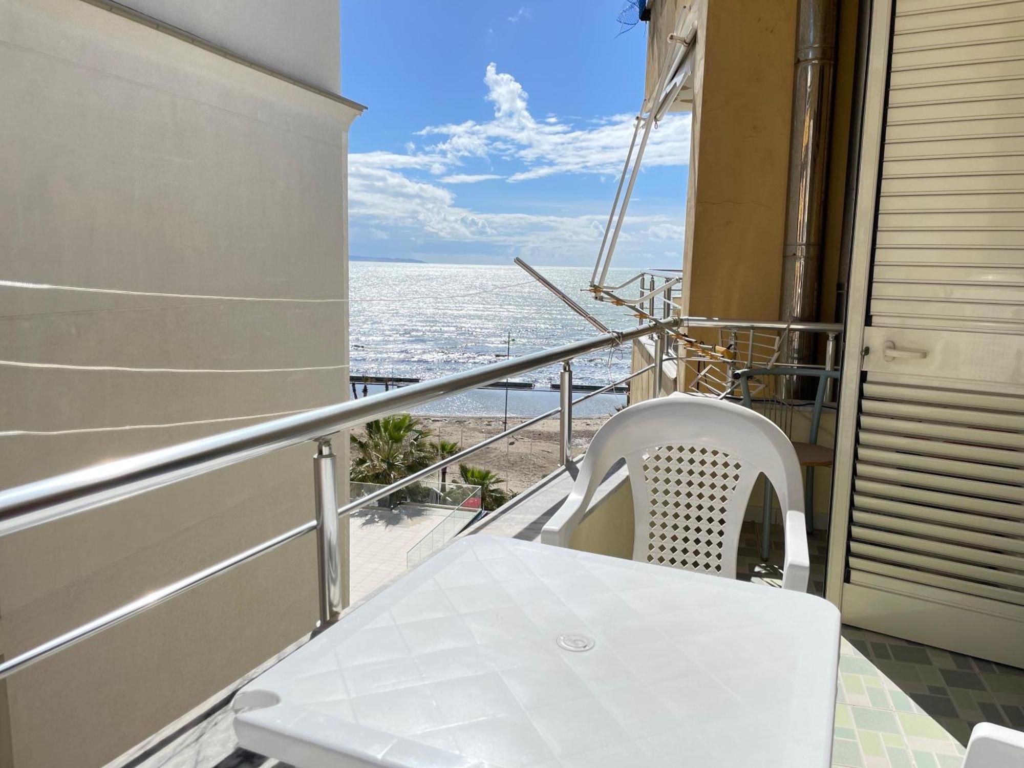 H&G Seaview Apartments Драч Екстериор снимка
